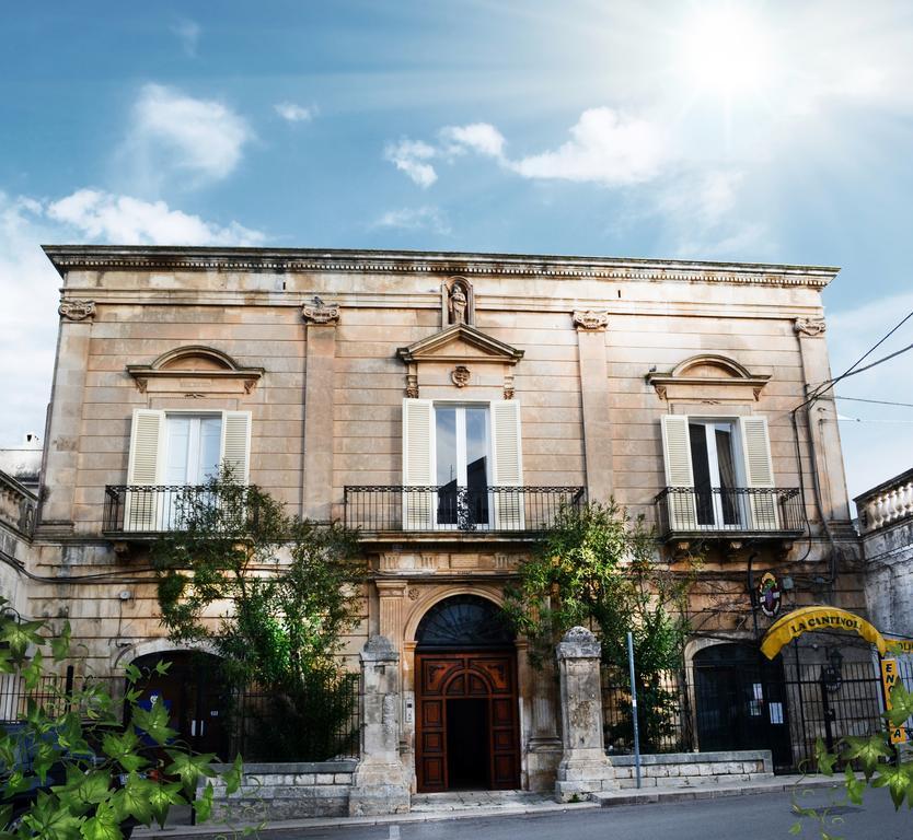 Palazzo Rodio Apartment Ostuni Bilik gambar