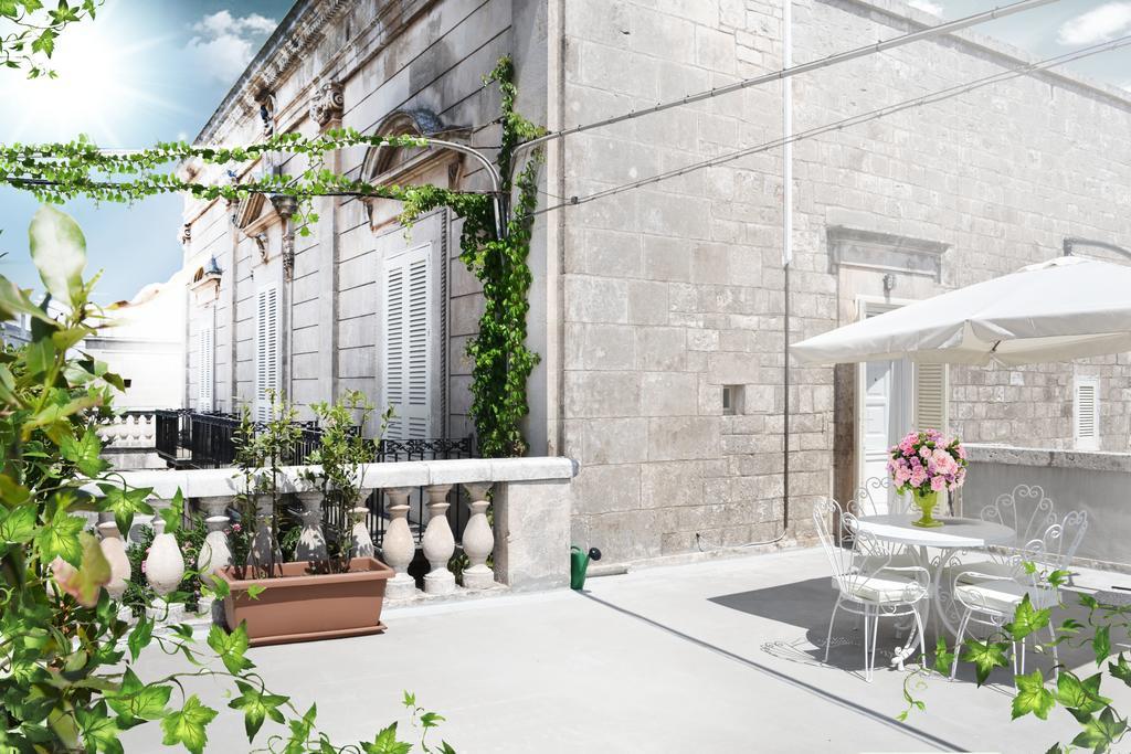 Palazzo Rodio Apartment Ostuni Bilik gambar